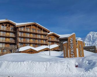 Hôtel Alparena & Spa - 4 étoiles - Montvalezan - Building