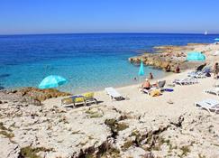 Apartments with a parking space Mali Losinj (Losinj) - 7879 - Mali Lošinj - Playa