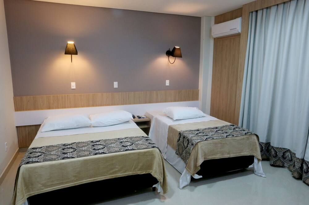 Hotel Plaza Cascavel - Cascavel - Bedroom