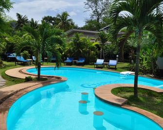 Phangan Beach Resort - Ko Pha Ngan - Piscina