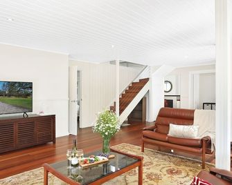 Southrose Cottage - Moss Vale - Sala de estar