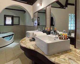 Ravintsara Wellness Hotel - Nosy Be