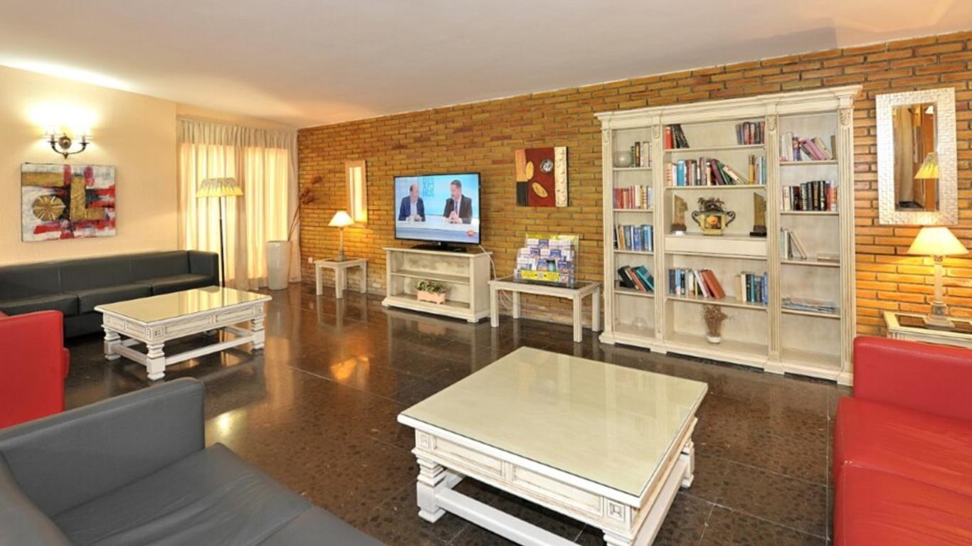 Hotel Salobreña Suites