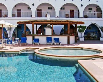 Hotel Hacienda Bugambilias La Paz - לה פס - בריכה