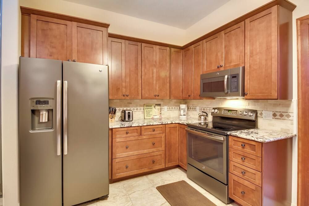 Steps to Shops & Dining: Historic Dtwn Wallace Gem - Wallace - Kitchen