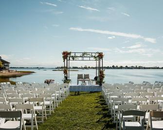 Inn at Longshore - Westport