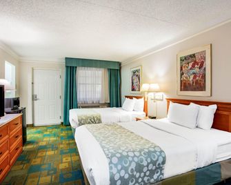 Baymont by Wyndham Abilene - Abilene - Bedroom