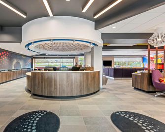 Tru by Hilton Kansas City Airport - Platte Gardens - Rezeption