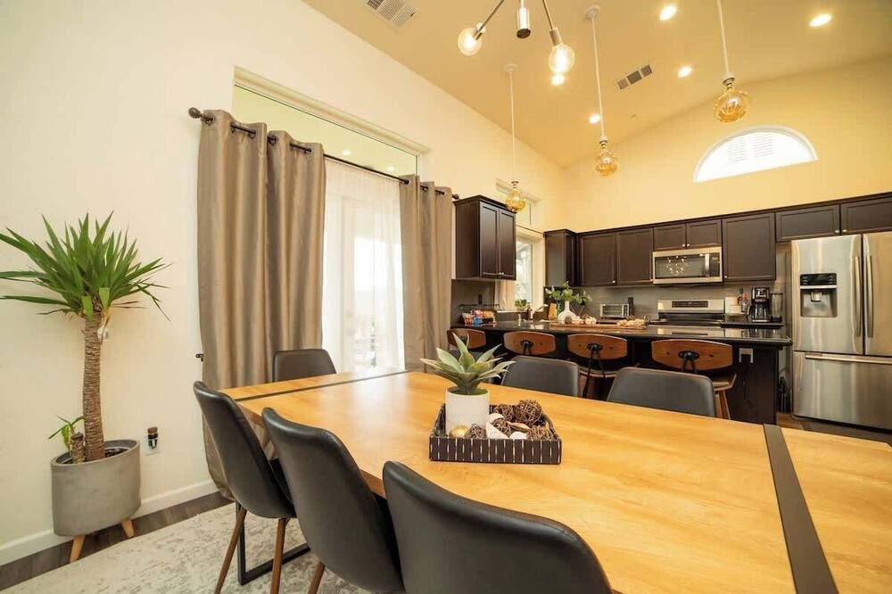 Agave Zen House W/ Hot Tub & Bbq Grill! - Porterville - Comedor