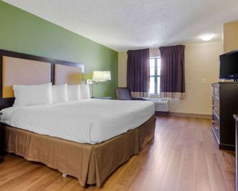 Extended Stay America Suites - Phoenix - Airport - פיניקס - חדר שינה