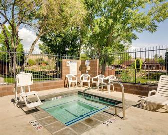 Tropic Vacation Rental Near Bryce Canyon Natl Park - Tropic - Басейн