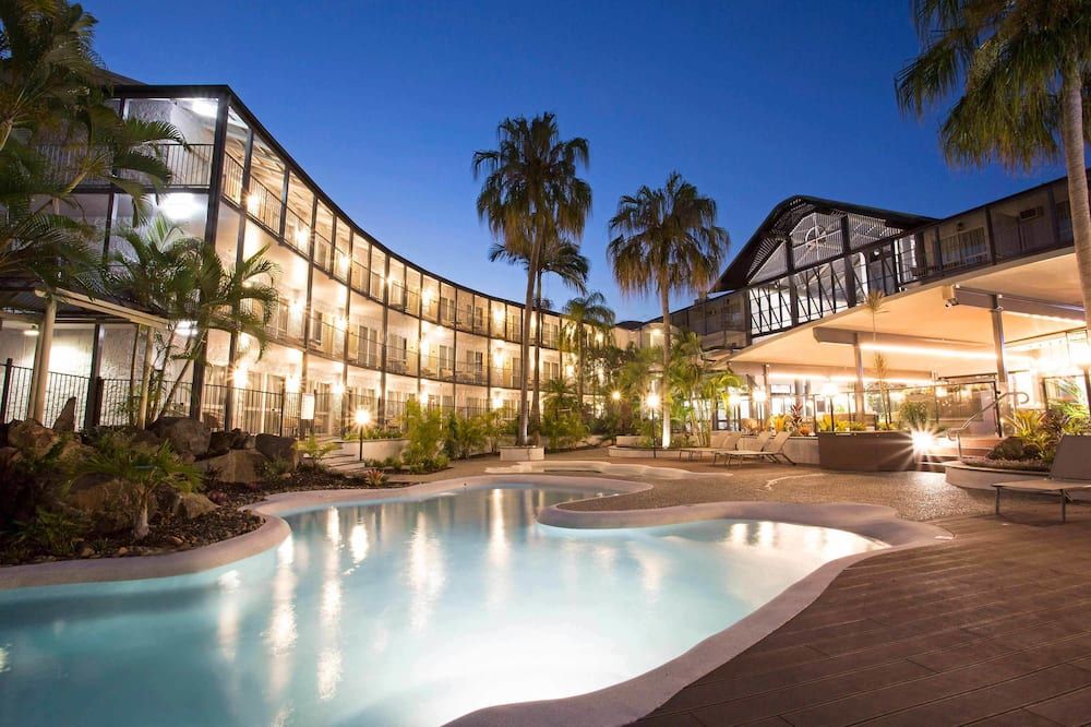 Mantra Club Croc Airlie Beach