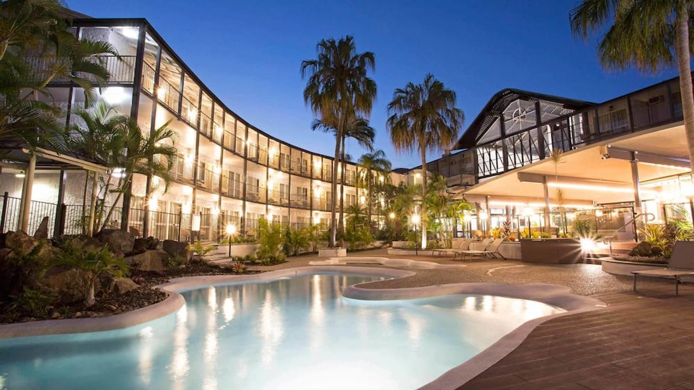 Mantra Club Croc Airlie Beach