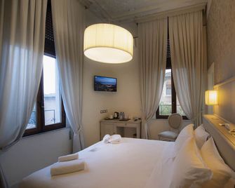 Villa Elda Boutique Hotel - Siena - Kamar Tidur