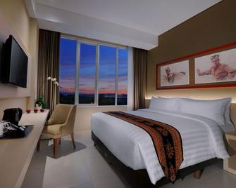 Aston Banyuwangi Hotel And Conference Center - Banyuwangi - Bedroom