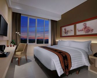 Aston Banyuwangi Hotel and Conference Center - Banyuwangi - Habitación