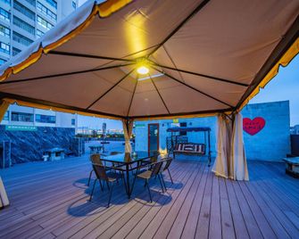 Xi'an Sende Hotel (Chang'an University Wenyi Road Metro Station Branch), - Xi'an - Balcón