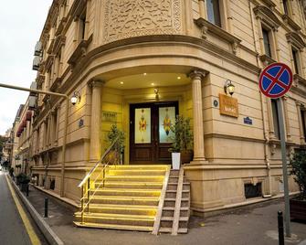 Nemi Hotel Baku - Baku - Building
