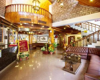 Hotel Kanishka - Manali - Manali - Lobby