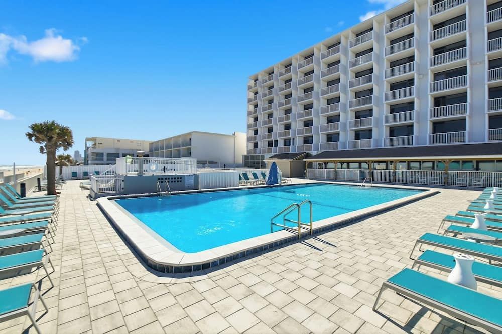 The Maverick Resort - אורמונד ביץ' - בריכה