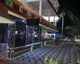 Beach Florra Inn - Kovalam - Patio