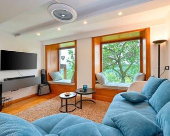 Stunning Villa with infinity pool, Croatia - Varazdinske Toplice - Sala de estar