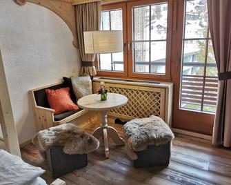 سبانورت يور فاميلي هوم ويذ كومون كيتشين آند سيلف تشيك إن - إنغيلبرغ - غرفة معيشة