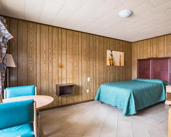 OYO Hotel Holly Springs Ms - Holly Springs - Habitación