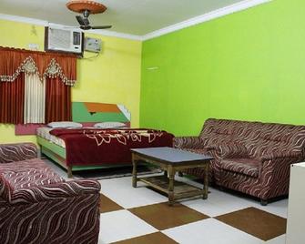 Hotel Anarkali - Brahmapur - Habitación