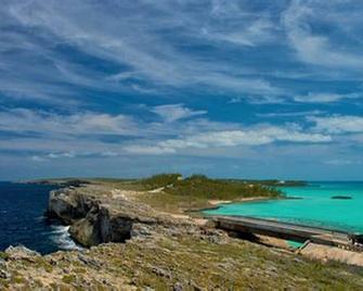 Cat Nap - An Affordable Home Away From Home - Alice Town - Beach