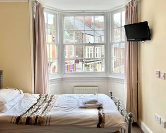 ذا برونزويك هوتل - بريدلنغتون - غرفة نوم