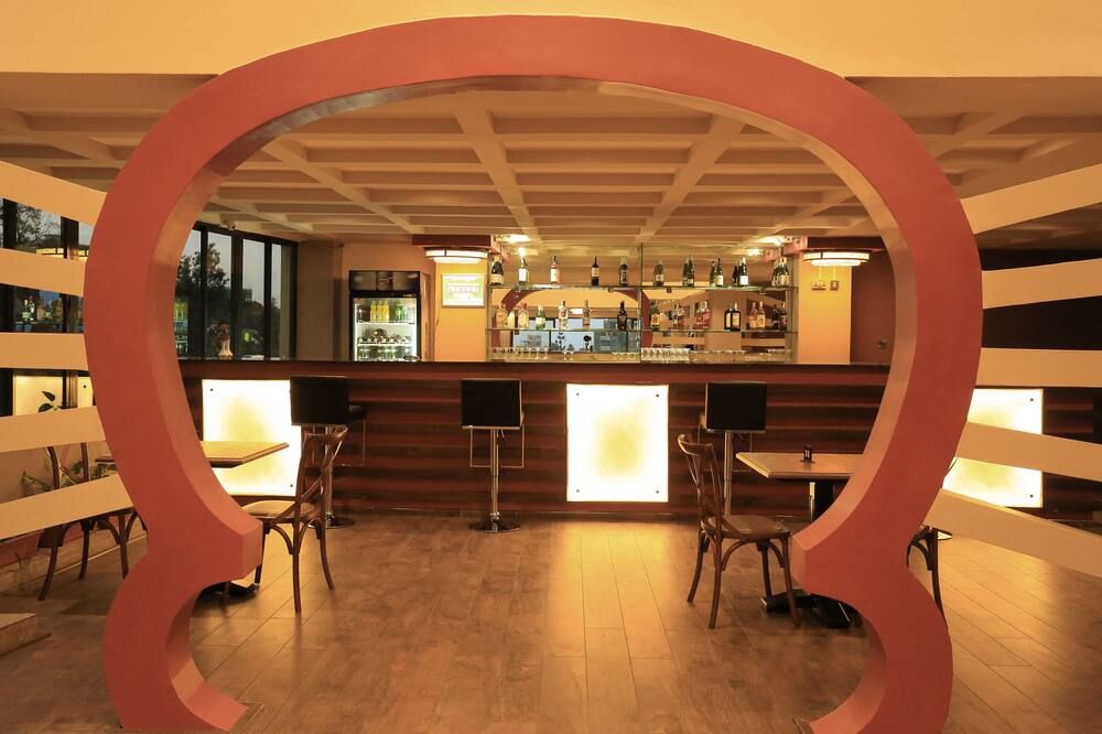 Lotos Inn & Suites, Nairobi - Nairobi - Bar