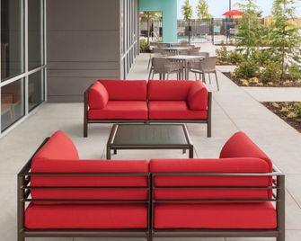 Avid Hotel Beaumont By IHG - Beaumont - Gebäude