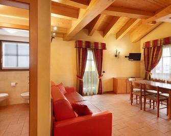 Chalet Li Palù Trilocale 2 - Livigno - Pokój dzienny