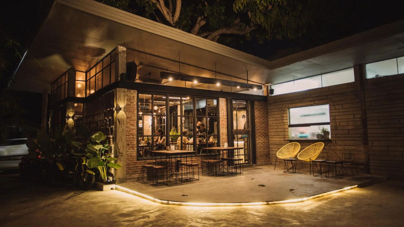 The Flying Fish Hostel