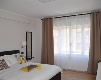 Eva Luxury Rooms Cagliari - Cagliari - Camera da letto