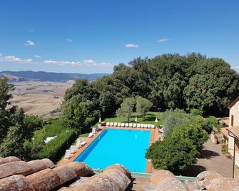 Villa Nencini - Volterra - Pool