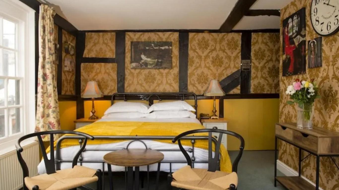 The Sun Hotel