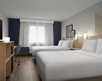 Spark by Hilton Lakewood Denver Southwest - Lakewood - Bedroom