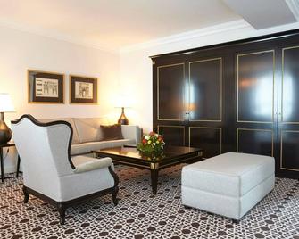 Palm Camayenne - קונקרי - סלון