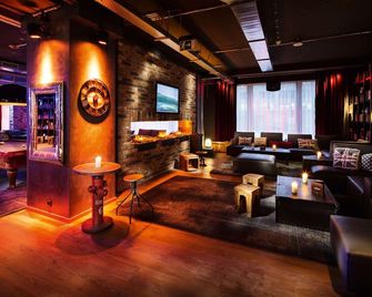 Pentahotel Prague - Praha - Oleskelutila