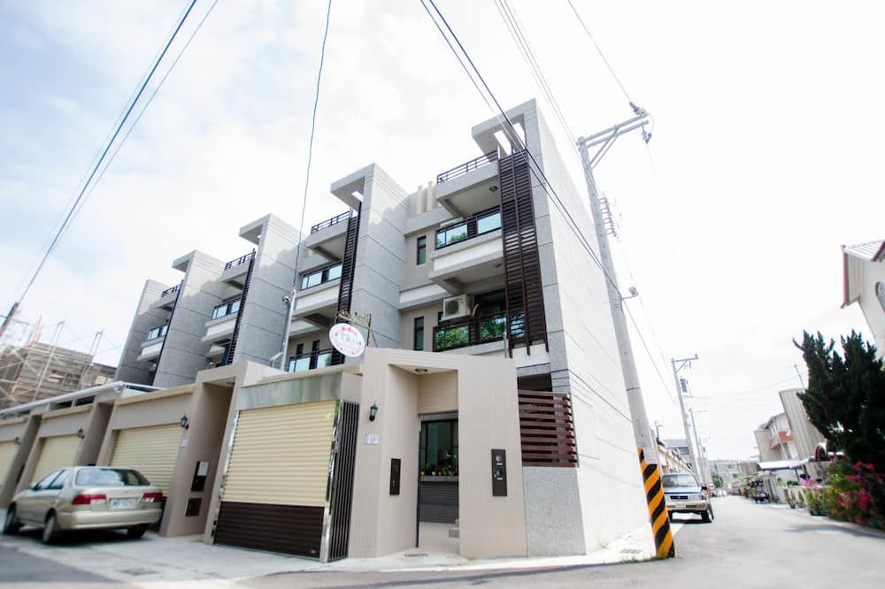 هويي هومستاي