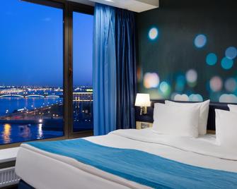 Hotel Saint-Petersburg - سانت بيترسبورغ - غرفة نوم