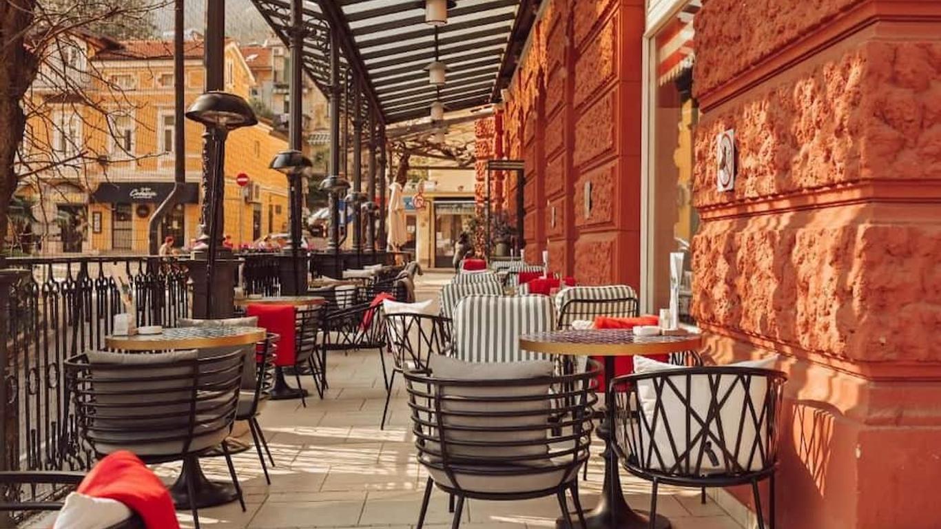 Hotel Continental