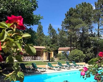 Le Clos Des Cigales - Roussillon - Pool