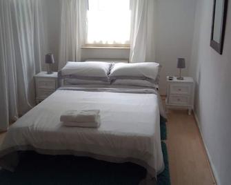 Mein Haeuschen - Maikammer - Schlafzimmer