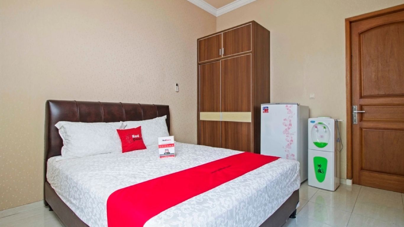 梅庫爾布亞納大學附近瑞德多茲回教飯店