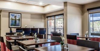 Comfort Suites Tallahassee Downtown - Tallahassee - Restaurante