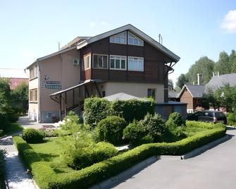 Hotel Okolitsa - Izhevsk - Building