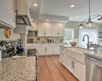 Morrisonville Manor With Fire Pit And Ho - Lovettsville - Cocina